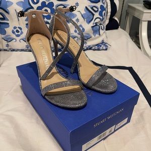 Worn for 3 hours Stuart weitzman nude naked in gunmetal